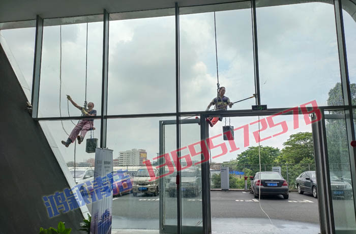 獅山奧迪銷售部清理外墻